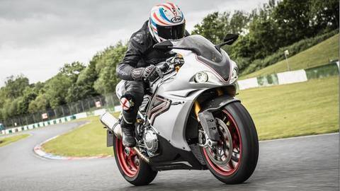 Norton V4SV debuts as 187hp rival to Ducati Panigale V4 Norton V4SV debuts as 187hp rival to Ducati Panigale V4