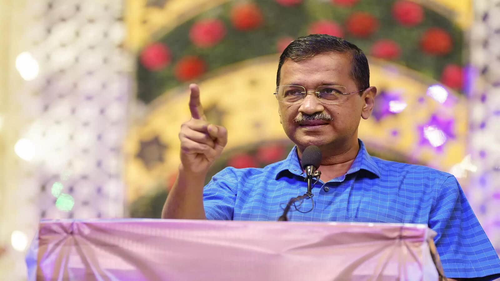 'Don't burst firecrackers...': Kejriwal's message to Delhi on Diwali eve