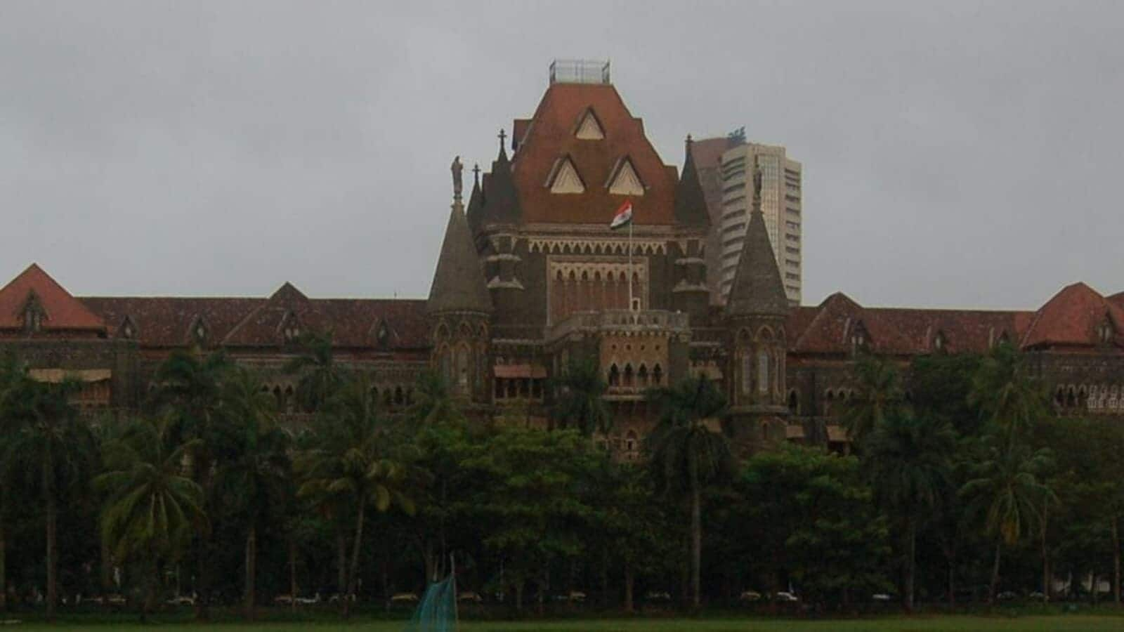 Bombay HC denies pre-arrest bail to Badlapur school trustees