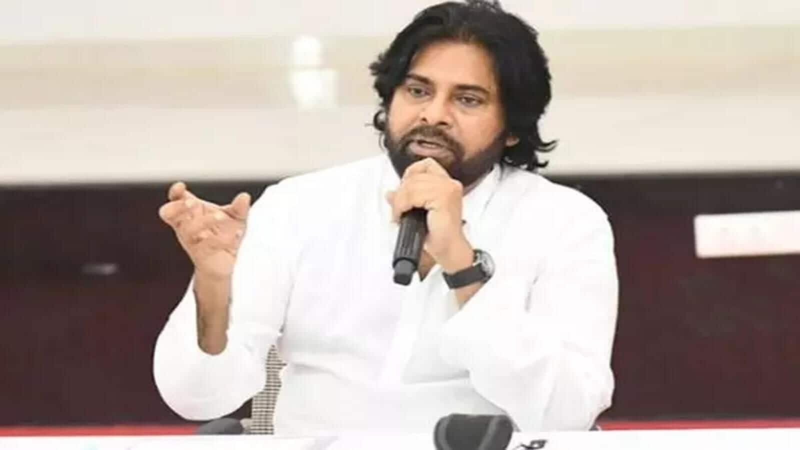 Andhra: Pawan Kalyan blames YSRCP for rise in violent crimes 