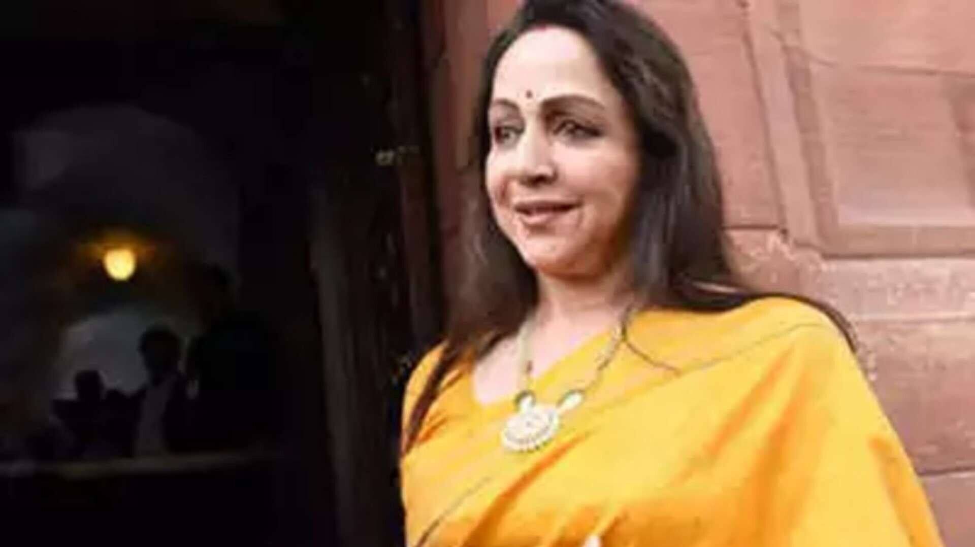 'Road like Hema Malini's cheeks...': AAP MLA's remark sparks controversy