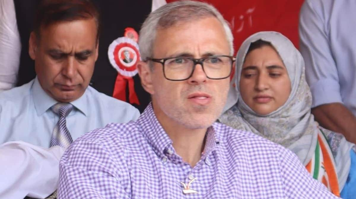 'Foolish' to expect Article 370 restoration from BJP: Omar Abdullah