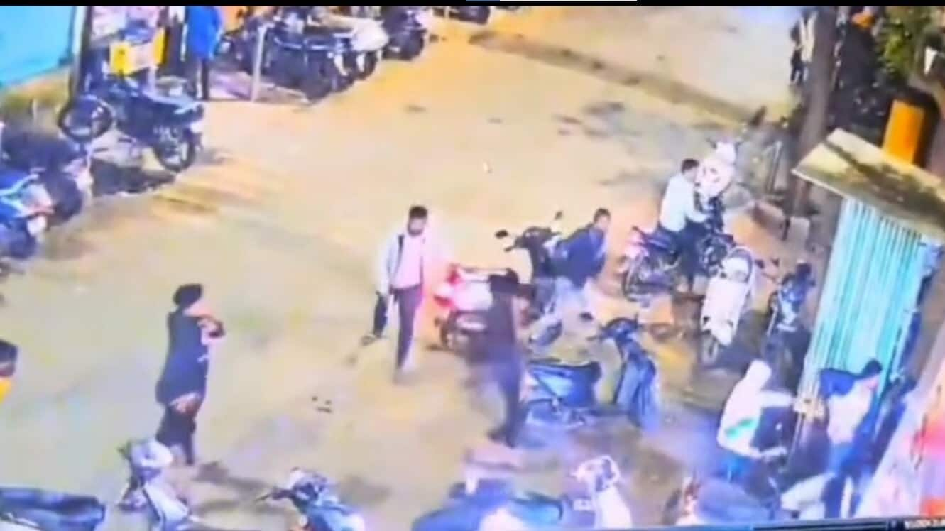 Pune ex-corporator shot dead by bike-borne assailants, captured on CCTV