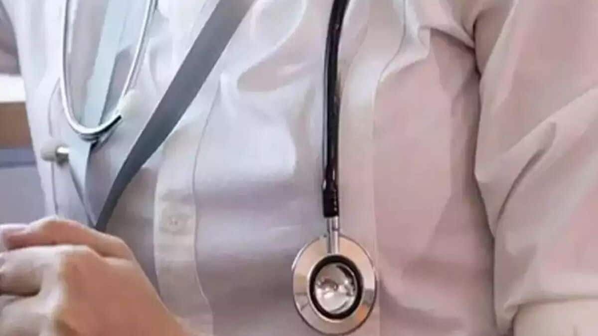 Delhi: GTB Hospital doctors on indefinite strike after patient's murder 