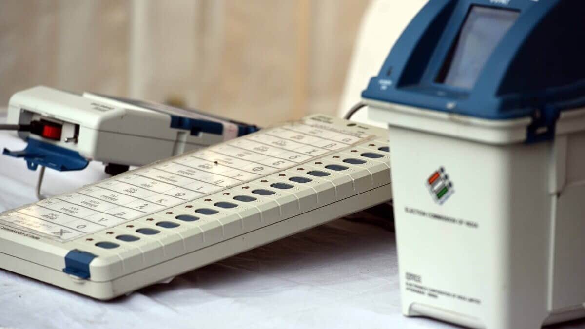 'If they lose, they cry...': BJP mocks Congress over EVMs