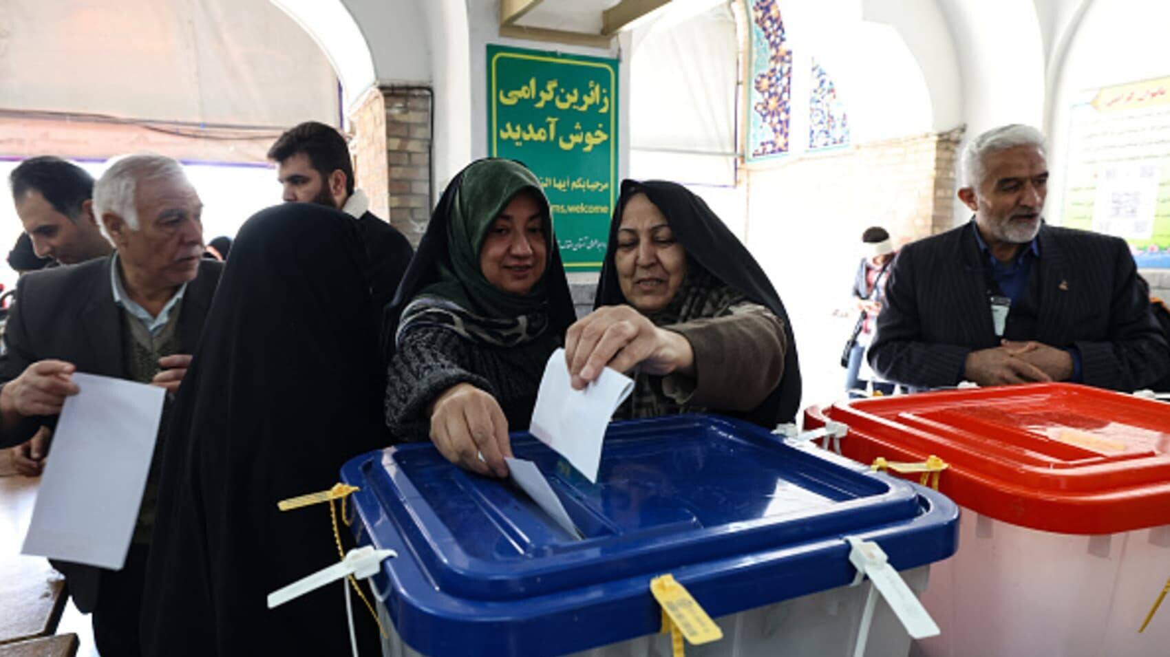 Iran holds snap presidential election amid economic and political turmoil