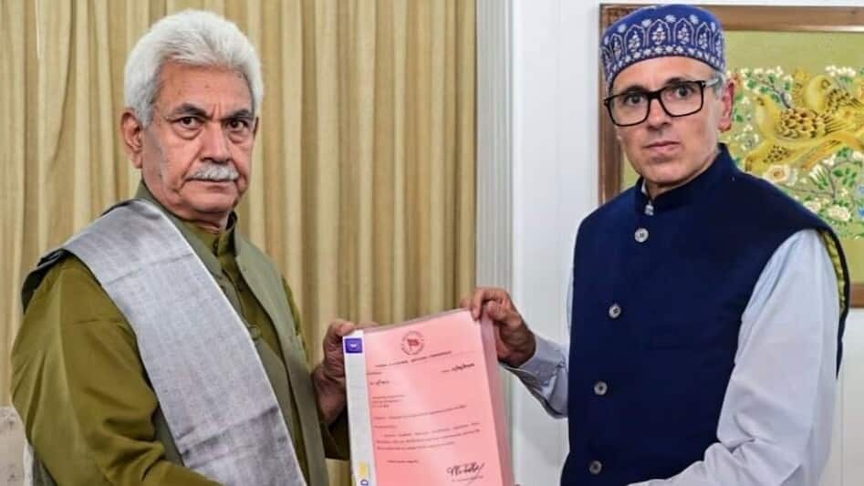 Shah, Omar meet in Delhi; J&K statehood restoration discussed: Report