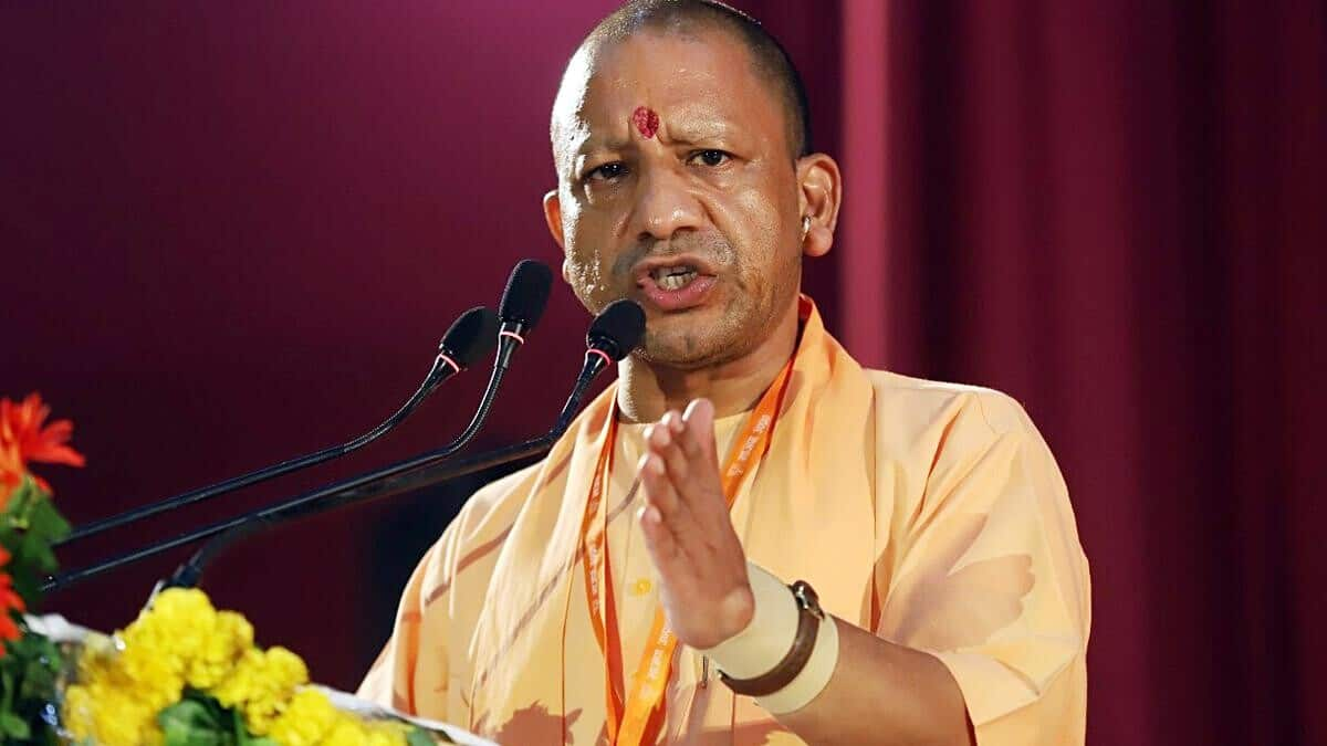 'Batenge toh katenge...': Yogi's reiterates mantra after UP bypoll sweep