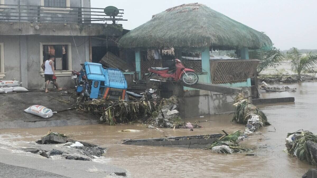 Philippines: 24 killed as tropical storm triggers floods, landslides