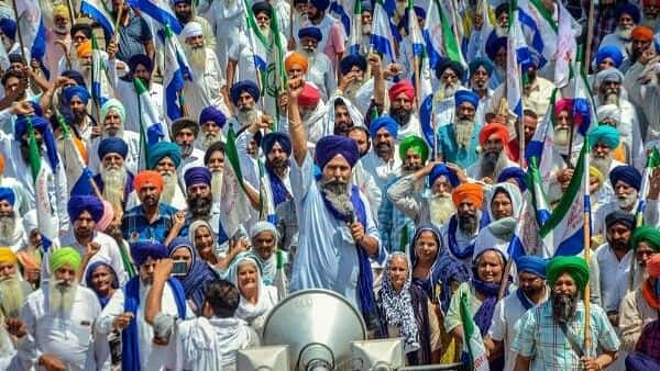 Punjab farmers on 5-day protest to march toward Assembly today