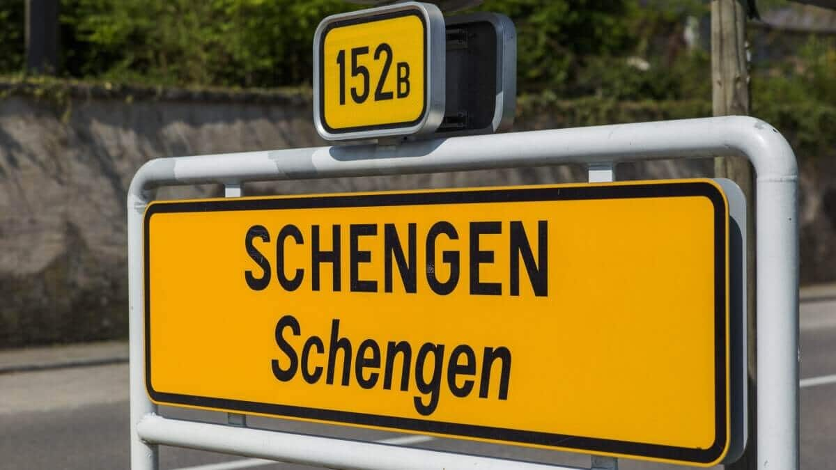 Romania, Bulgaria join Schengen zone after 13-year wait