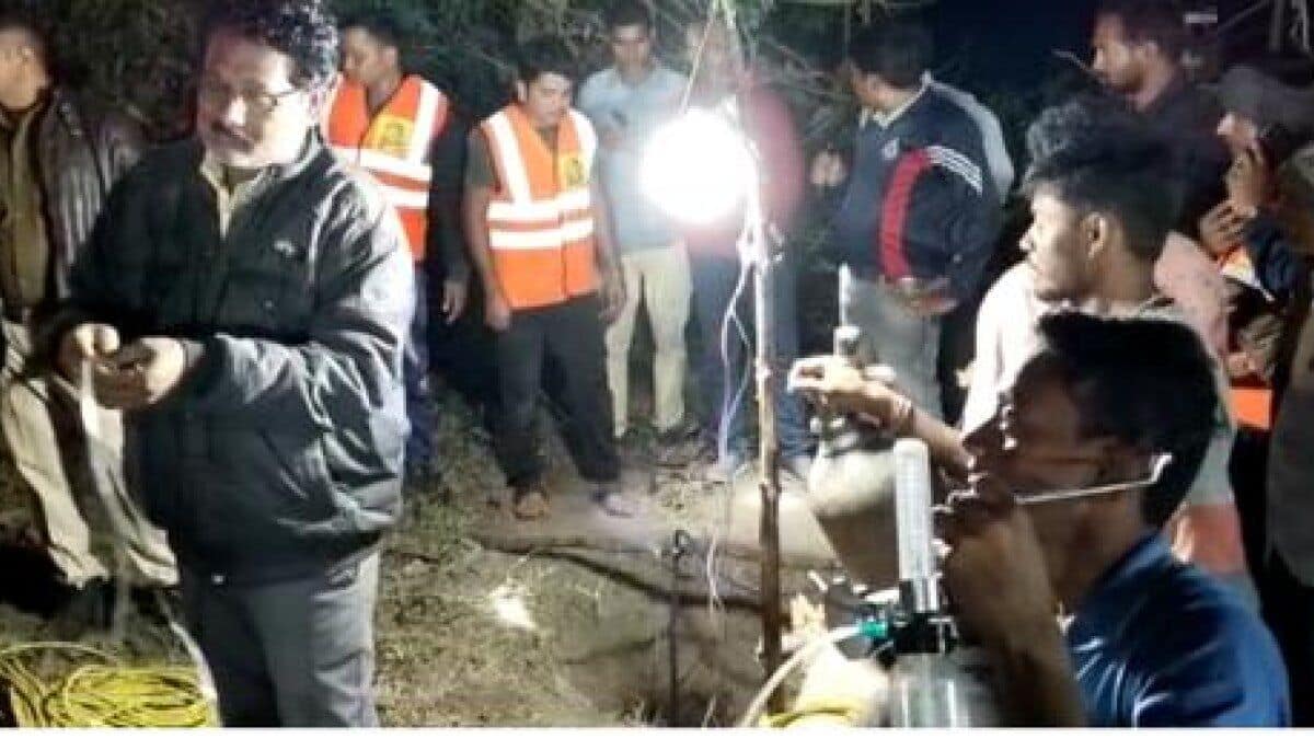 MP: Boy rescued after 18 hours from 39-foot deep borewell