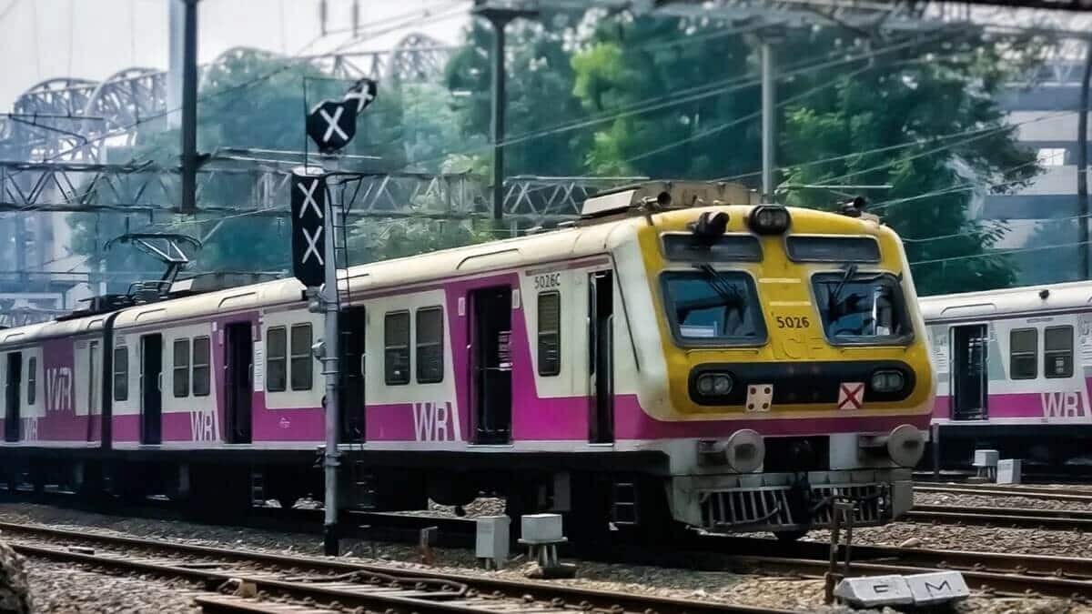 Mumbai local trains' frequency to increase to just 2 minutes