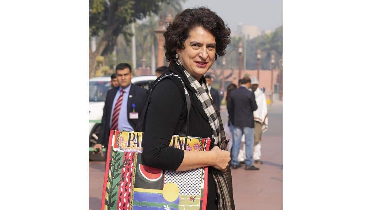 'Nehru's granddaughter': Pakistani politician praises Priyanka over Palestine bag