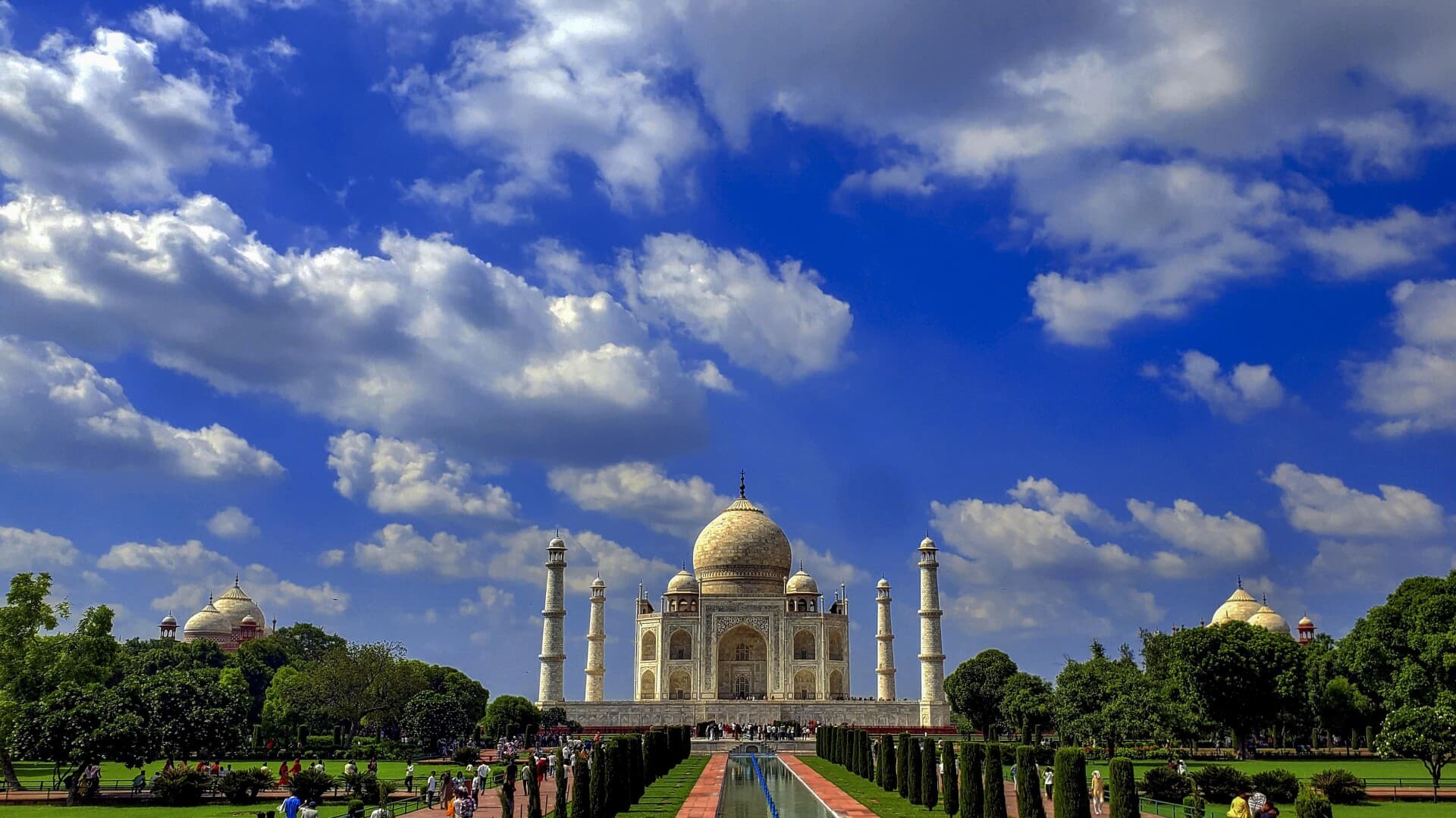 Taj Mahal receives bomb threat via email, declared hoax