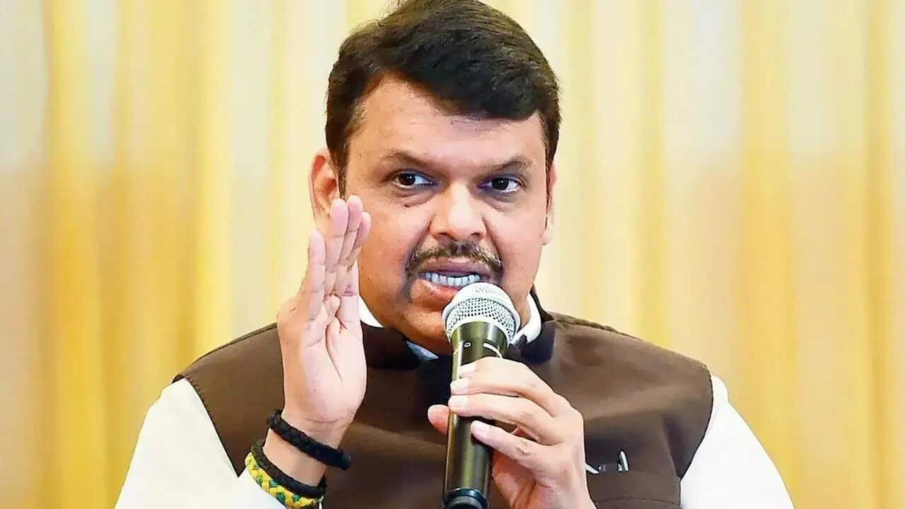 Maharashtra CM wants Wikipedia to correct 'inaccuracies' about Chhatrapati Sambhaji 