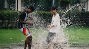 Delhi wakes up to light rains, mist