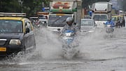 IMD issues orange alert for Mumbai, red for other districts
