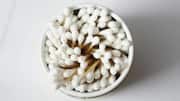 Make stunning wall art with cotton swabs