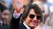 Tom Cruise's daughter legally drops father's surname