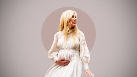 Ellie Goulding expecting first child, is almost 8 months pregnant Ellie Goulding expecting first child, is almost 8 months pregnant