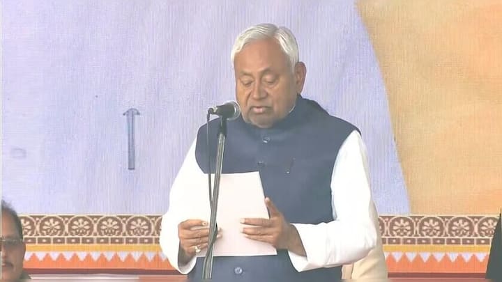 Nitish Kumar takes oath as Bihar CM for 10th time 
