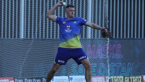 IPL: CSK batting coach Michael Hussey tests positive for COVID-19 IPL: CSK batting coach Michael Hussey tests positive for COVID-19