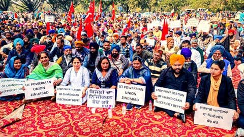 36-hour blackout in Chandigarh as power employees go on strike 36-hour blackout in Chandigarh as power employees go on strike