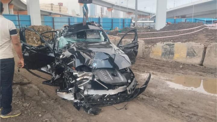 Mumbai: Speeding BMW plunges off bridge, 3 killed