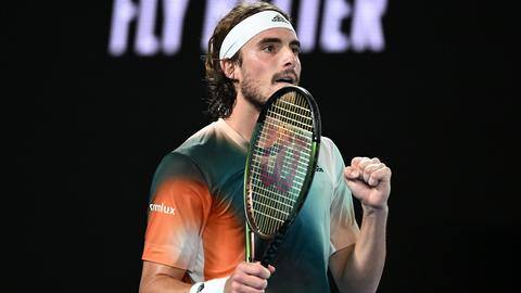 Australian Open 2022: Stefanos Tsitsipas beats Taylor Fritz; Medvedev advances Australian Open 2022: Stefanos Tsitsipas beats Taylor Fritz; Medvedev advances