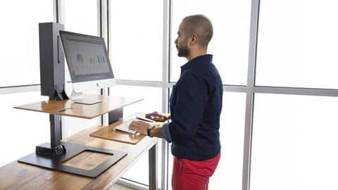 #HealthBytes: How to benefit from a standing desk #HealthBytes: How to benefit from a standing desk