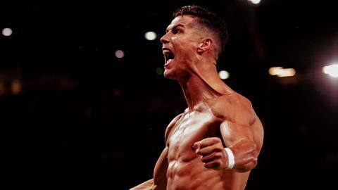 Juventus beat Chelsea; Ronaldo scores injury-time winner for Manchester United Juventus beat Chelsea; Ronaldo scores injury-time winner for Manchester United
