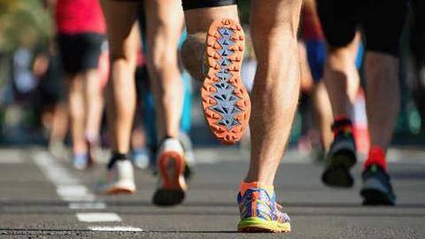 Soldier eyes Guinness record, begins 4,300-km run under 50 days Soldier eyes Guinness record, begins 4,300-km run under 50 days