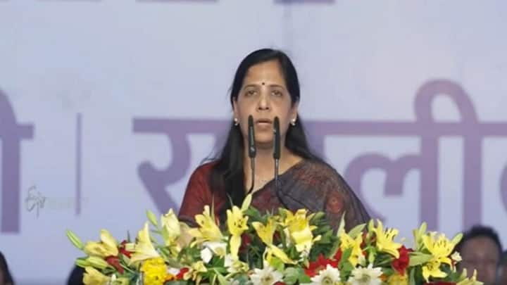 Sunita Kejriwal to lead AAP's Lok Sabha campaign