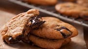 You must taste these carob-based snacks in Portugal