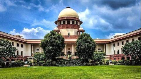 Sedition law: 'What about pending cases?' SC asks Centre Sedition law: 'What about pending cases?' SC asks Centre