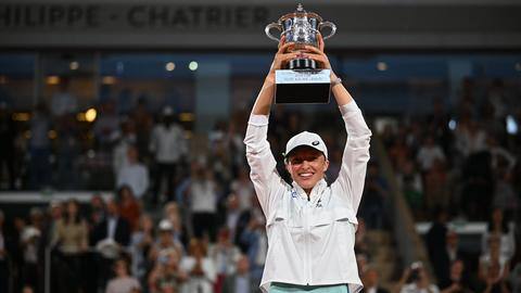 Iga Swiatek wins 2022 French Open: Decoding her career achievements Iga Swiatek wins 2022 French Open: Decoding her career achievements