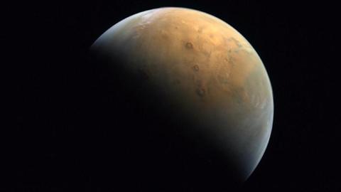 China's Tianwen-1 lander and rover successfully touchdown on Mars China's Tianwen-1 lander and rover successfully touchdown on Mars