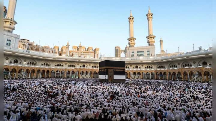 Saudi draws 'red line' after Houthi drone intercepted near Mecca