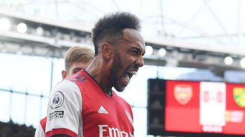 Pierre-Emerick Aubameyang vs Gabriel Jesus: Decoding the key stats Pierre-Emerick Aubameyang vs Gabriel Jesus: Decoding the key stats