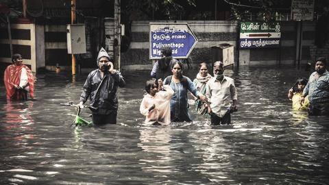 Chennai to receive heavy rains as red alert issued Chennai to receive heavy rains as red alert issued