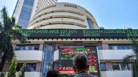 Sensex plunges over 500 points; Nifty tests 17,600 Sensex plunges over 500 points; Nifty tests 17,600