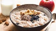 This flaxseed porridge will keep you full for hours