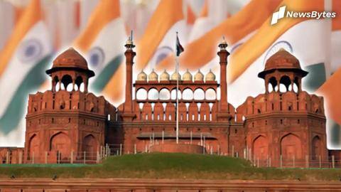 Markets witness 'unprecedented' national flag demand, courtesy 'Har Ghar Tiranga' Markets witness 'unprecedented' national flag demand, courtesy 'Har Ghar Tiranga'