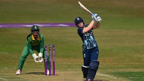 England's Tammy Beaumont slams a historic ODI century: Key stats England's Tammy Beaumont slams a historic ODI century: Key stats
