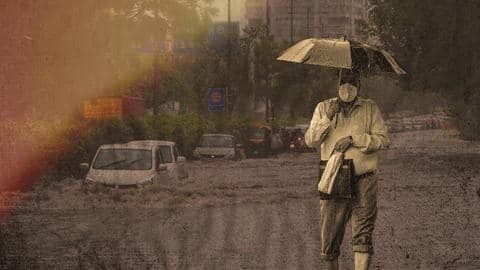 Monsoon: Delhi witnesses heavy rainfall today, several areas waterlogged Monsoon: Delhi witnesses heavy rainfall today, several areas waterlogged