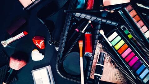 This is when you should discard your makeup This is when you should discard your makeup