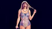 Taylor Swift's piano plays on its own in Foxborough concert