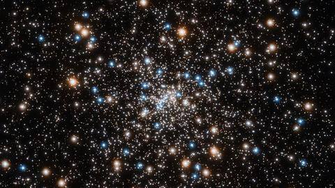 Astronomers seeking giant black hole discover multiple smaller ones instead Astronomers seeking giant black hole discover multiple smaller ones instead