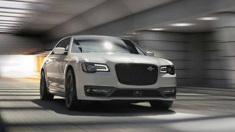 Chrysler bids adieu to 300C sedan with a 2023 update Chrysler bids adieu to 300C sedan with a 2023 update